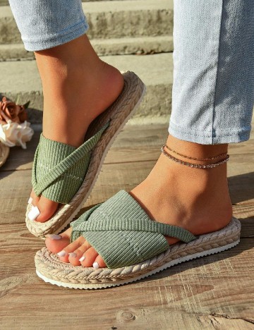 Slapi SHEIN, verde