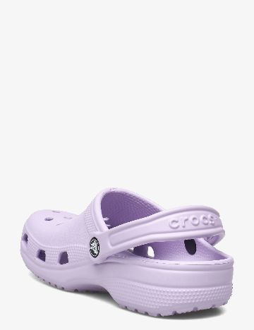 Saboti Crocs, mov