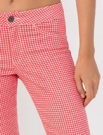 Pantaloni Tezenis, roz