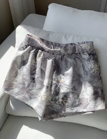 Pantaloni scurti SHEIN, mix culori