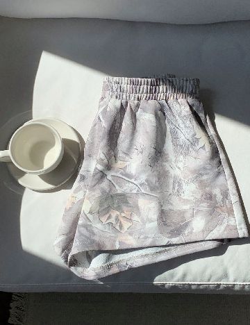 Pantaloni scurti SHEIN, mix culori