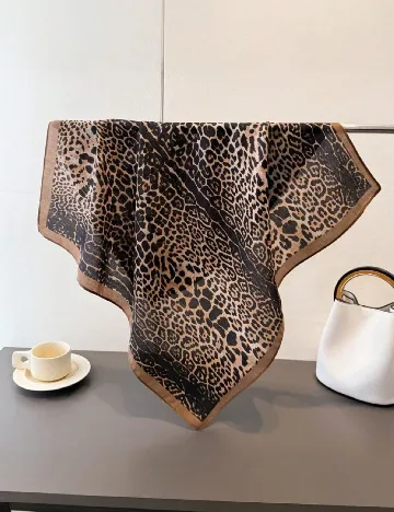 Esarfa SHEIN, animal print
