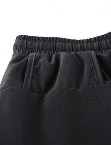 Pantaloni scurti SHEIN, negru
