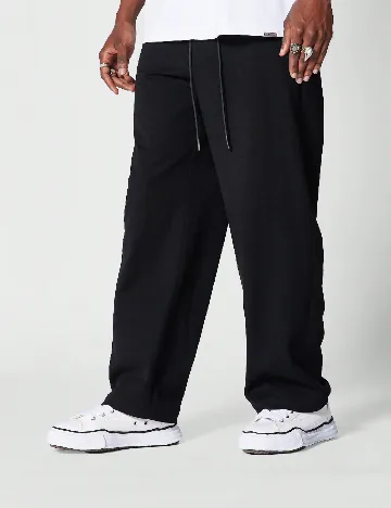 Pantaloni SUMWON, neg