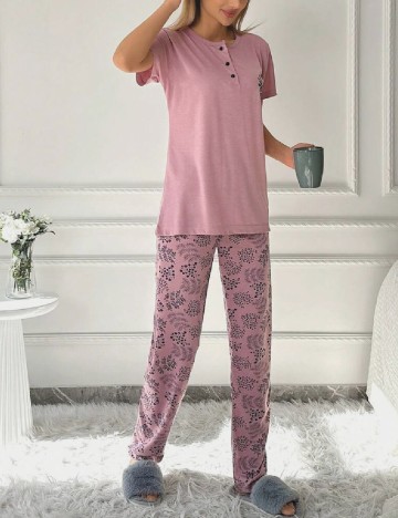 Pijama SHEIN, mov