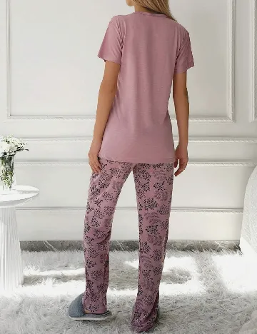 Pijama SHEIN, mov