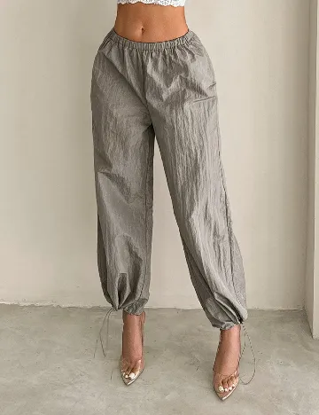 Pantaloni SHEIN, gri