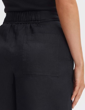 Pantaloni scurti Opus, negru