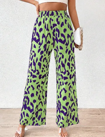 Pantaloni SHEIN, verde
