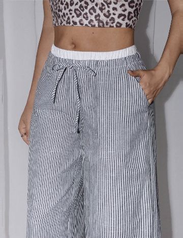 Pantaloni SHEIN, gri