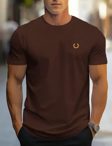 Tricou SHEIN, maro