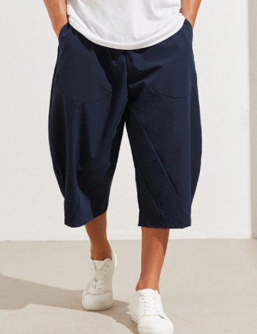 Pantaloni trei sferturi SHEIN, bleumarin