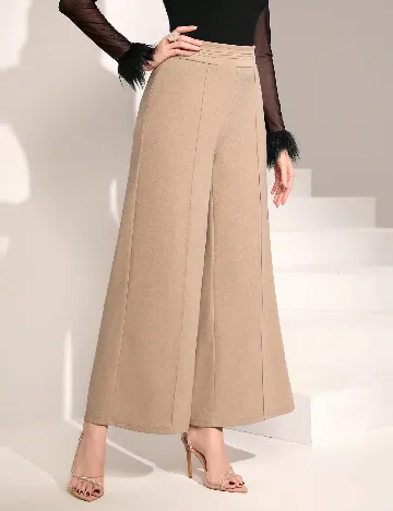 Pantaloni SHEIN, maro