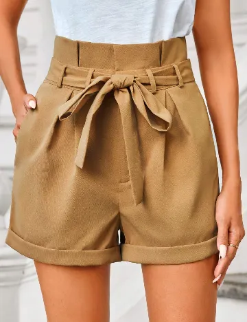 Pantaloni scurti SHEIN, maro