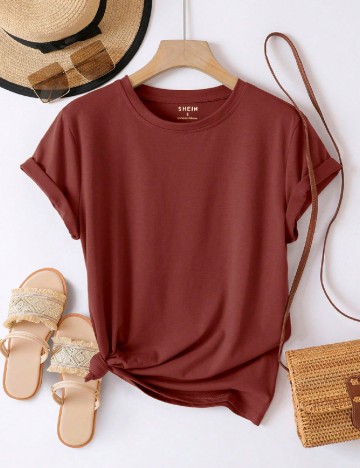 Tricou SHEIN, maro