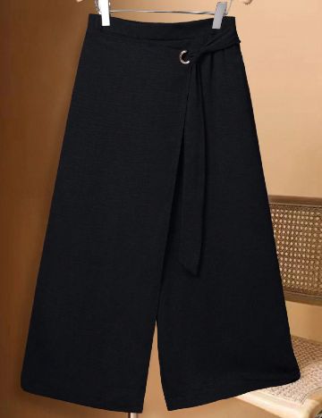 Pantaloni trei sferturi SHEIN CURVE, negru
