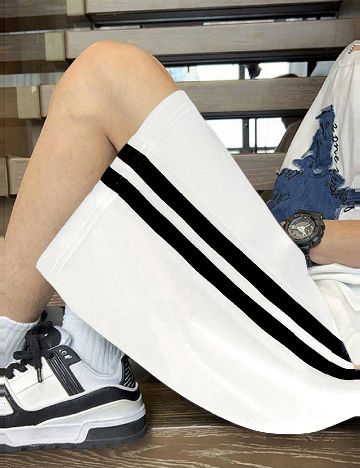 Pantaloni scurti SHEIN, alb