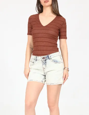 Pantaloni scurti Bershka, albastru deschis