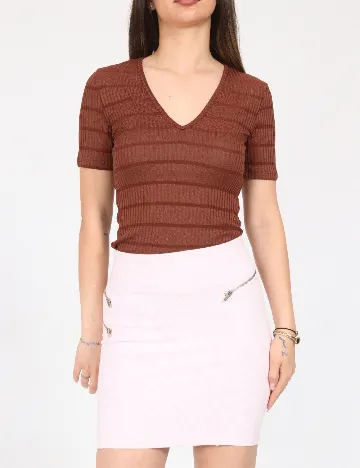 Fusta Bershka, roz