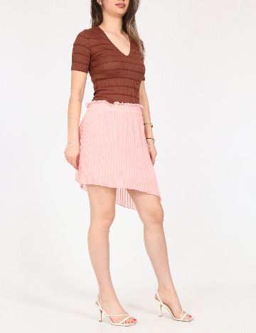 Fusta Zara, roz