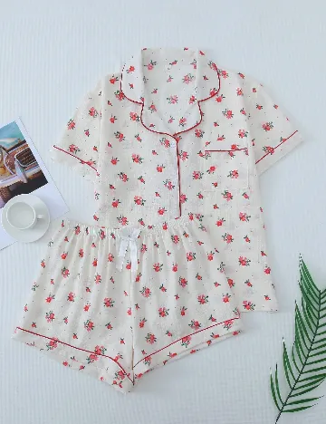 Pijama SHEIN, floral