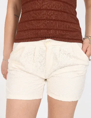 Pantaloni scurti Zara, alb