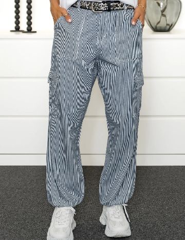 Pantaloni Kaffe, alb/bleumarin