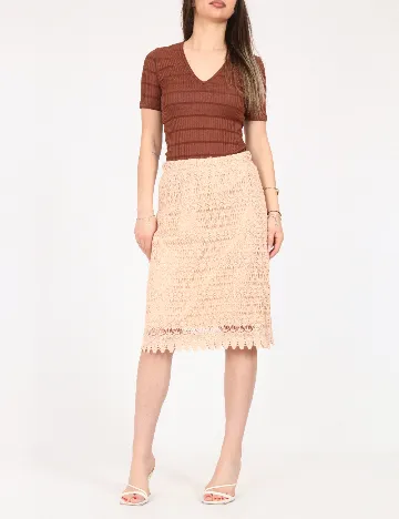 Fusta Zara, crem