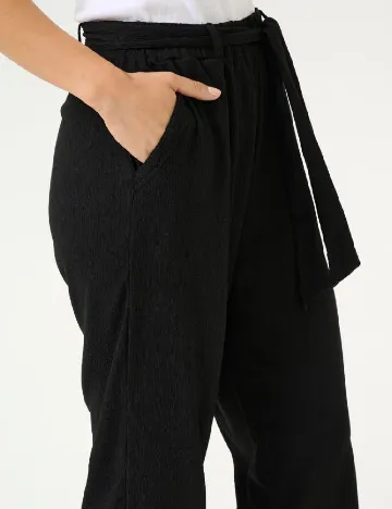 Pantaloni Kaffe, negru