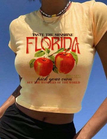 Top SHEIN, galben
