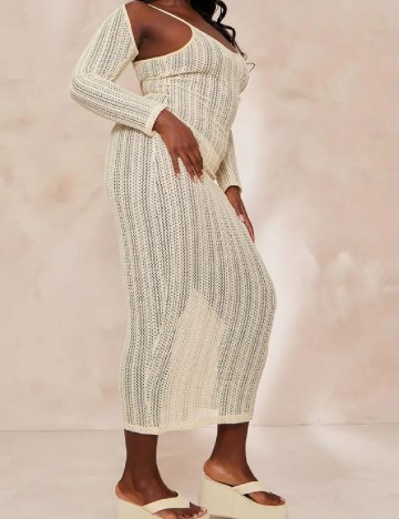 Rochie de plaja PrettyLittleThing Plus Size, crem
