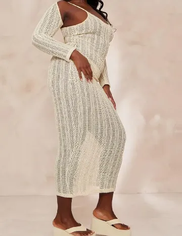 Rochie de plaja PrettyLittleThing Plus Size, crem