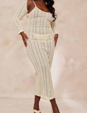 Rochie de plaja PrettyLittleThing Plus Size, crem