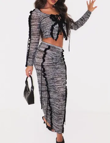 Fusta PrettyLittleThing, alb/negru