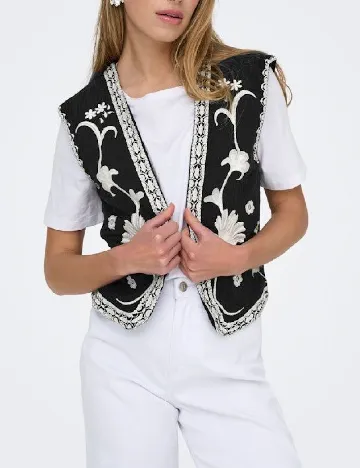 Vesta Only, negru