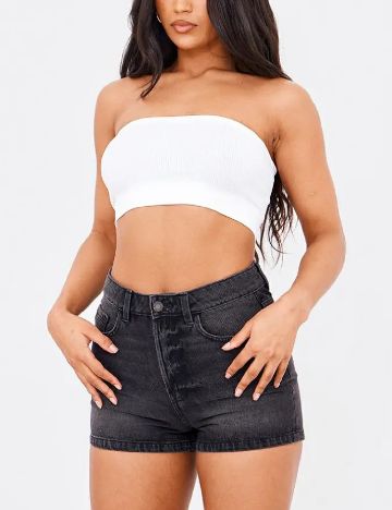 Pantaloni scurti PrettyLittleThing, negru