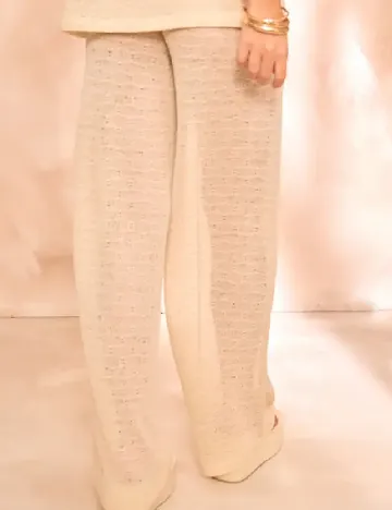 Pantaloni de plaja PrettyLittleThing, crem