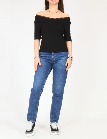 Top Jacqueline de Yong, negru