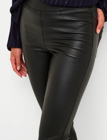 Pantaloni imitatie de piele Kaffe, negru