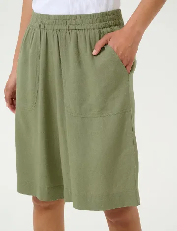 Pantaloni scurti Kaffe, verde