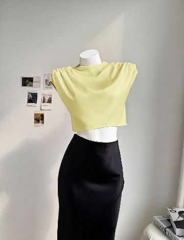 Top SHEIN, galben