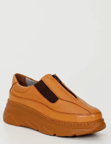 Pantofi Gonderi, maro