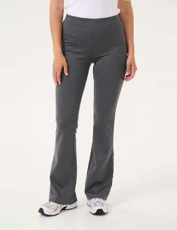 Pantaloni Kaffe, gri