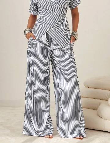 Pantaloni SHEIN, alb/albastru