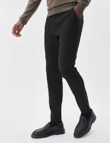Pantaloni Matinique, negru