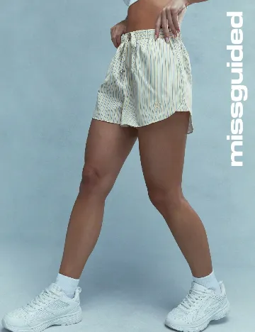 Pantaloni scurti Missguided, galben