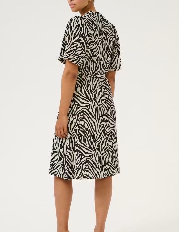 Rochie medie Kaffe, alb/negru