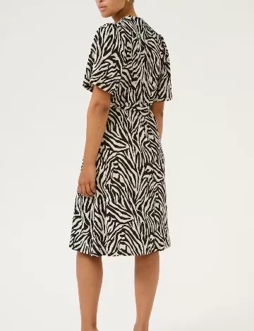 Rochie medie Kaffe, alb/negru