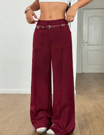 Pantaloni SHEIN, visiniu