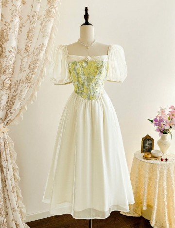 Rochie medie SHEIN, ecru